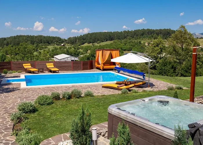 Villa Lisac By Guide *